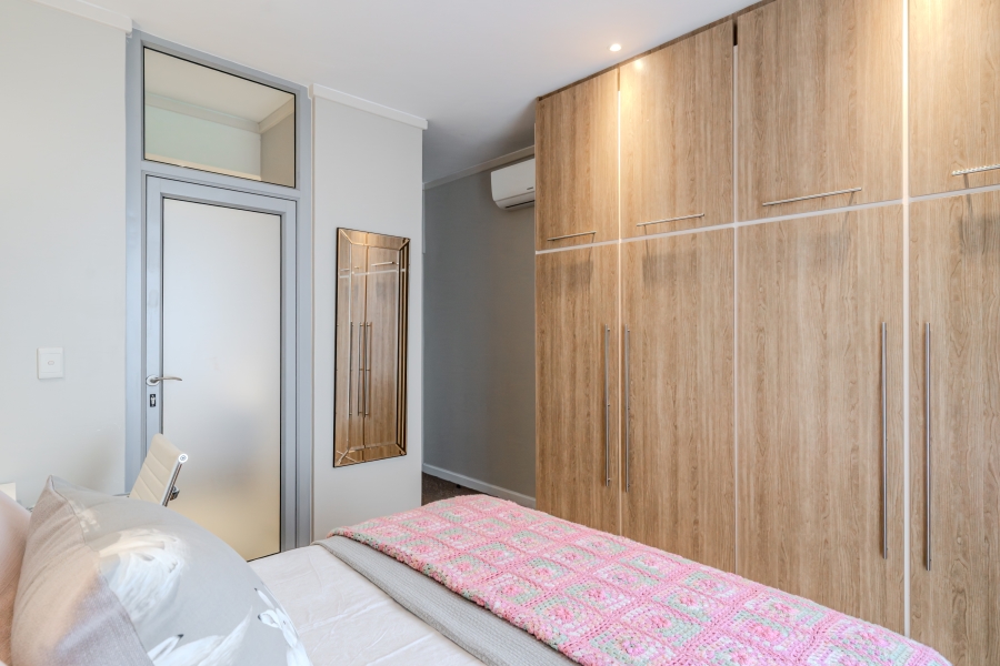 2 Bedroom Property for Sale in Claremont Upper Western Cape